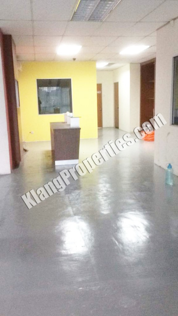 BUKIT TINGGI 1, COMMERCIAL AREA, OFFICE SPACE. 1500 SF. RM 350,000