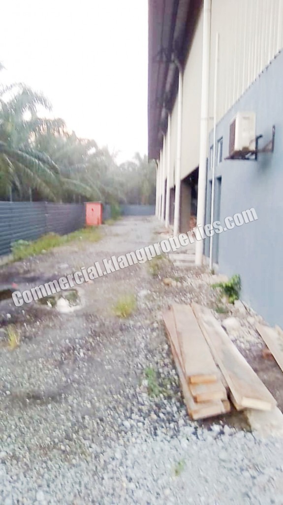 JENJAROM, DETACHED FACTORY FOR RENT. BUILT UP 45,000SF. MONTHLY RENTAL RM45,000.