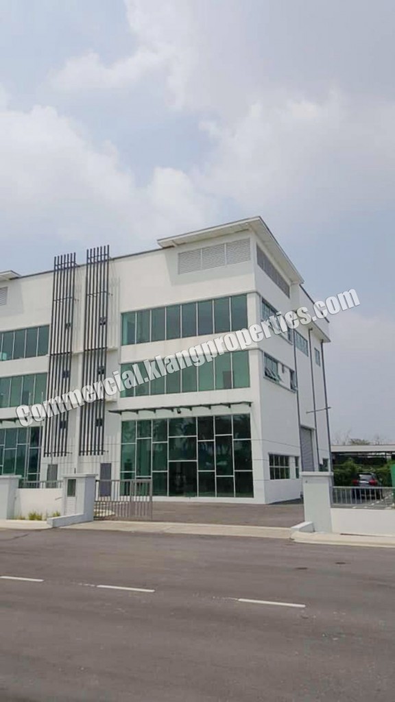 BUKIT KEMUNING, BRAND NEW 3 STRY SEMI-D FACTORY, 68X132SF. RM4,100,000